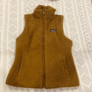 Patagonia brown vest size small